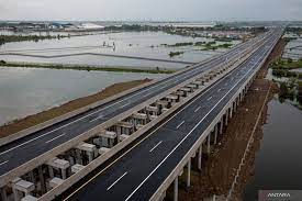 Ambisi Pemerintah Operasikan Jalan Tol 3.500 Km 2024 Harus Pupus